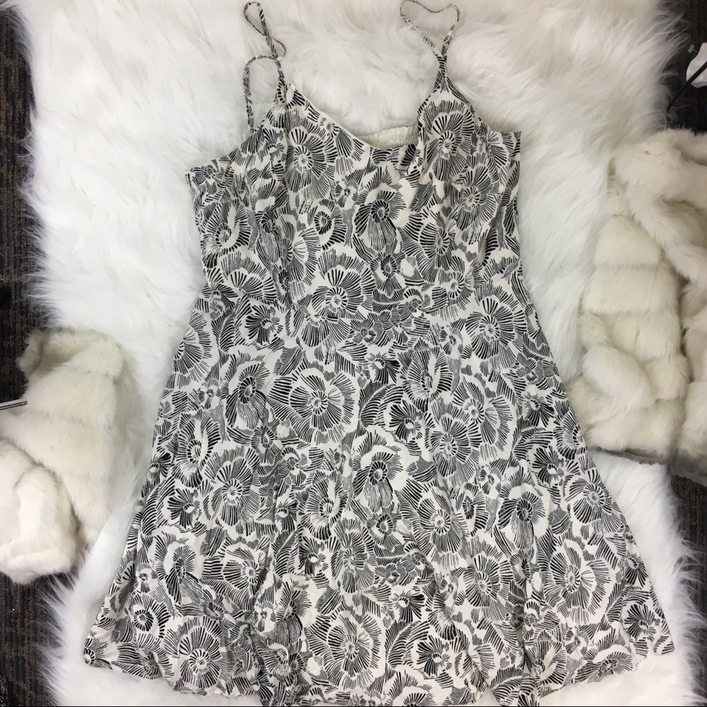 Old Navy Black and White Simple Floral Dress